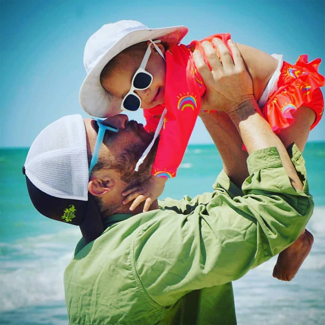 Roshambo Eyewear - Wholesale Sunglasses - Kids - Blue Sunglasses11