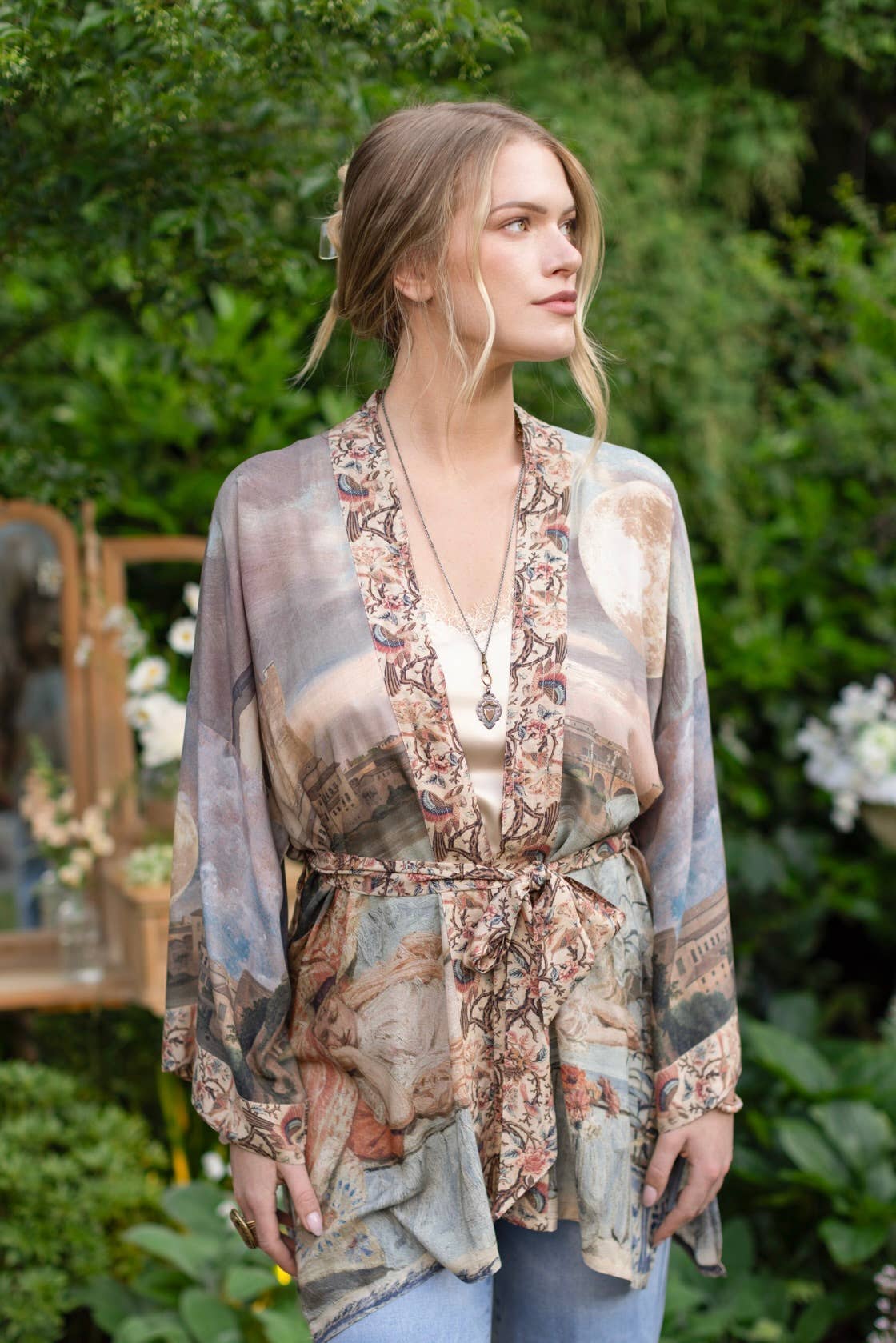 Market of Stars (USA) - Wholesale Kimono - Women's - Imaginarium Matinée Duster Kimono w/ Moon mid-length8