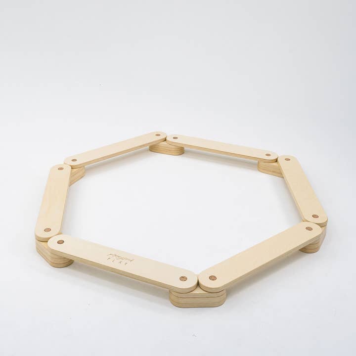 Poutre d'équilibre en bois pour la vente par Poppyseed Play