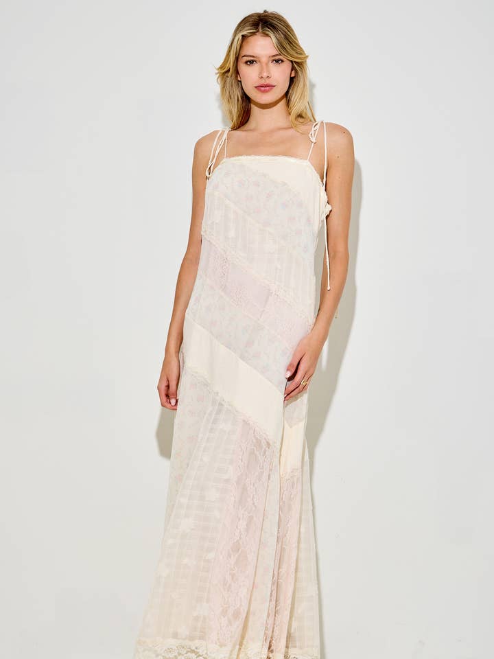 FLORAL & LACE SLEEVELESS MIDI DRESS for wholesale by Baevely by Wellmade USA