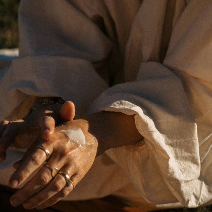 Root Rise Farm & Apothecary - Wholesale Body Balm/Butter - Moon Butter1