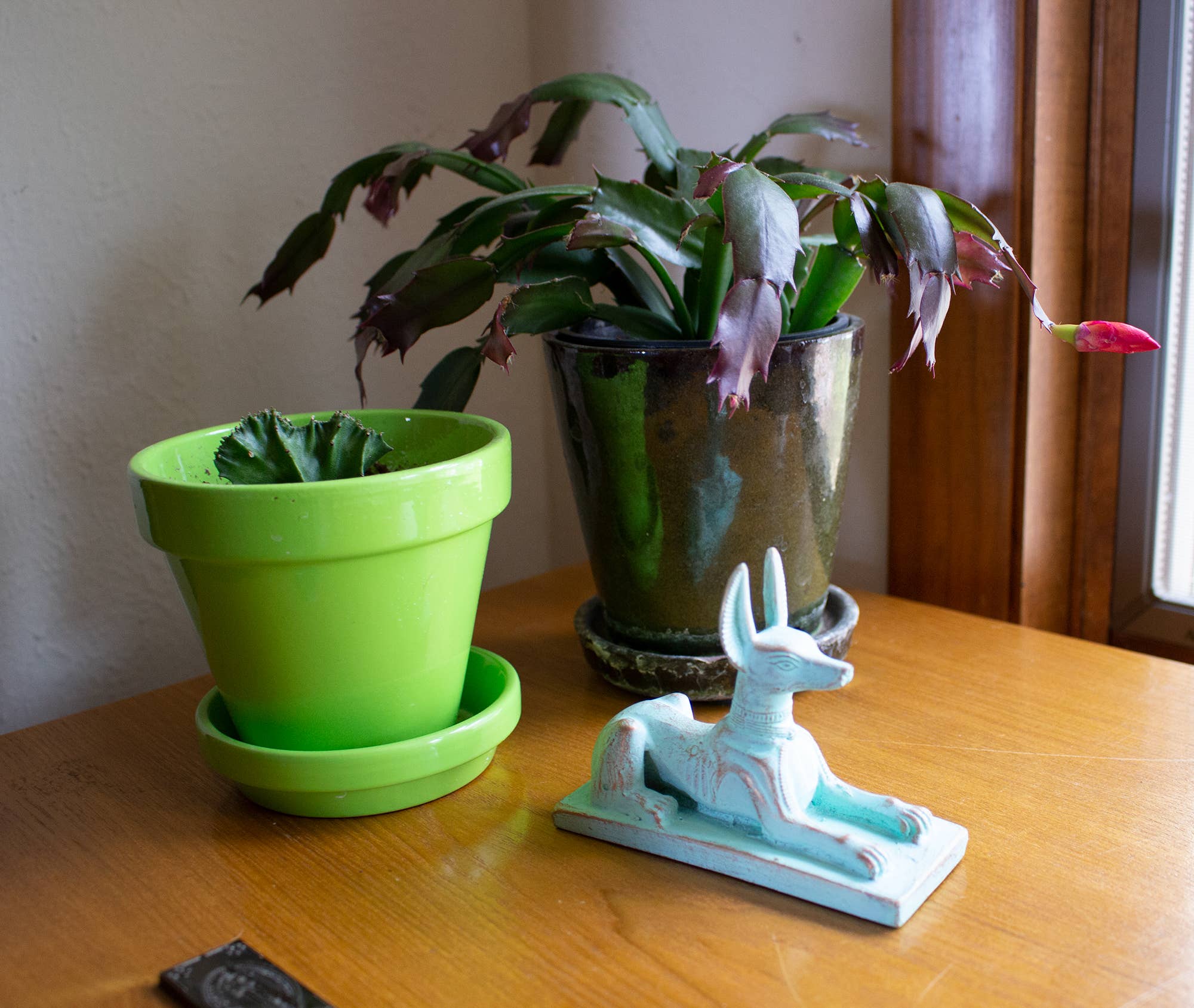 Discoveries, Inc. - Wholesale Decorative Figurine - Anubis Statue Reclining Patina - 3" - Egyptian God1