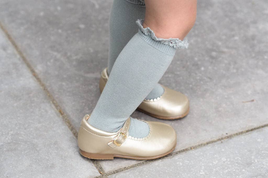 Classic children's shoes girls leather gold for wholesale on Faire0