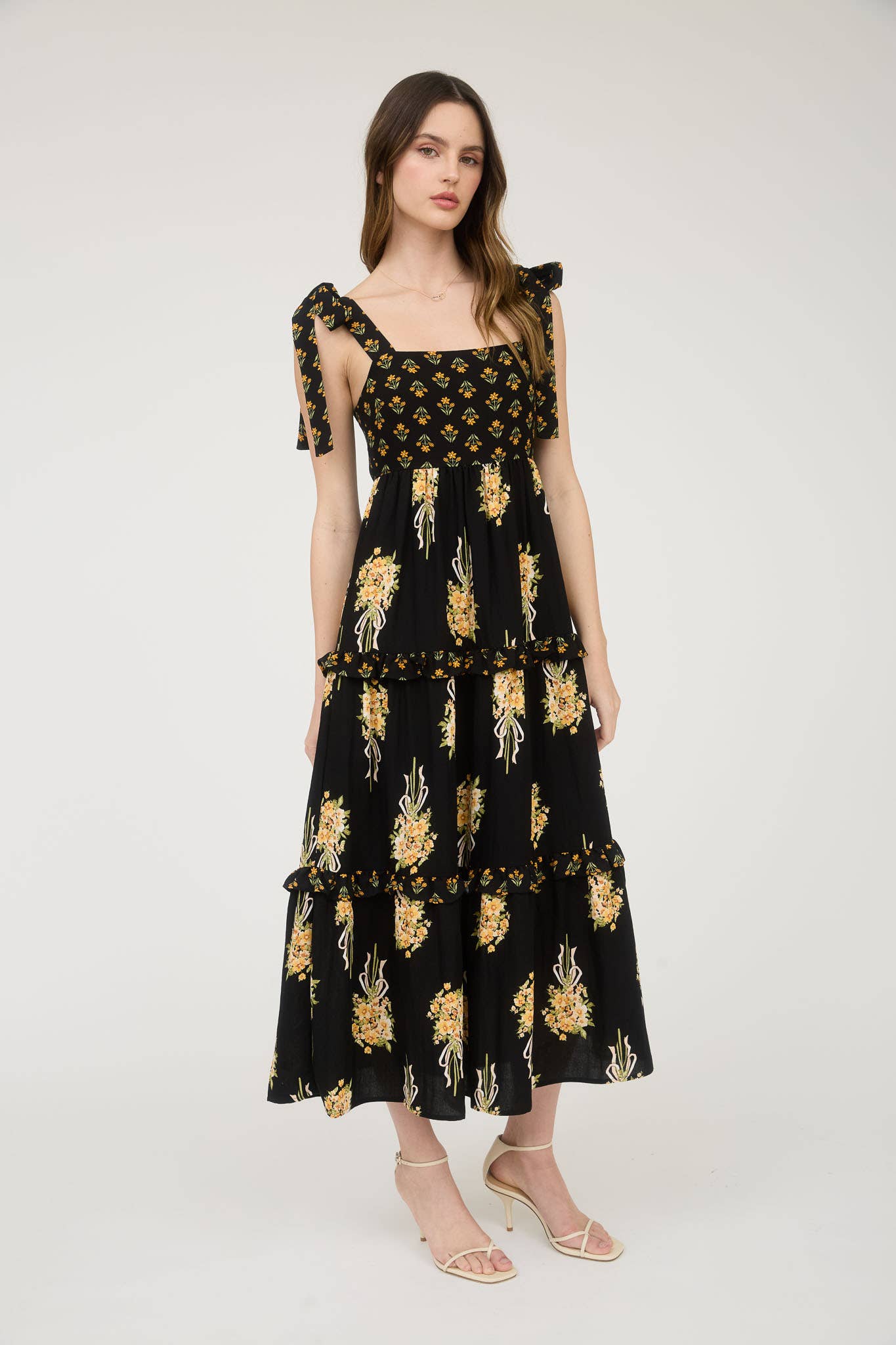 MINE – Vestido - Mulher por atacado – VESTIDO IMPÉRIO COM ESTAMPADO DE RAMALHETE FLORAL E ALÇAS DE ATAR EM CAMADAS13