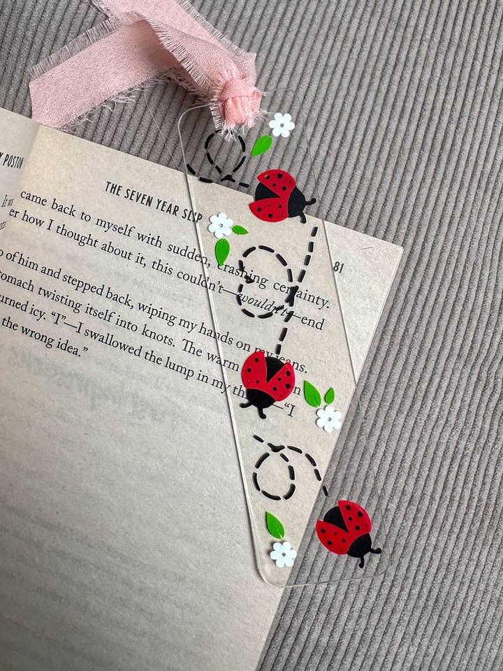 Bladwijzer "Ladybug Love" for wholesale by BookBijou