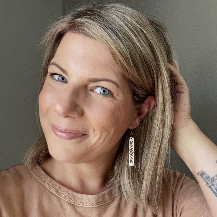 Wicket Goods - Wholesale Dangle Earrings - Roseburg2