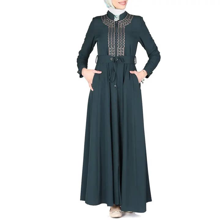 Palestinian Elegance - Wholesale Dress - Women's - Elegant Lulu's Jilbab: Luxurious Design and Comfort for Every Occasion2