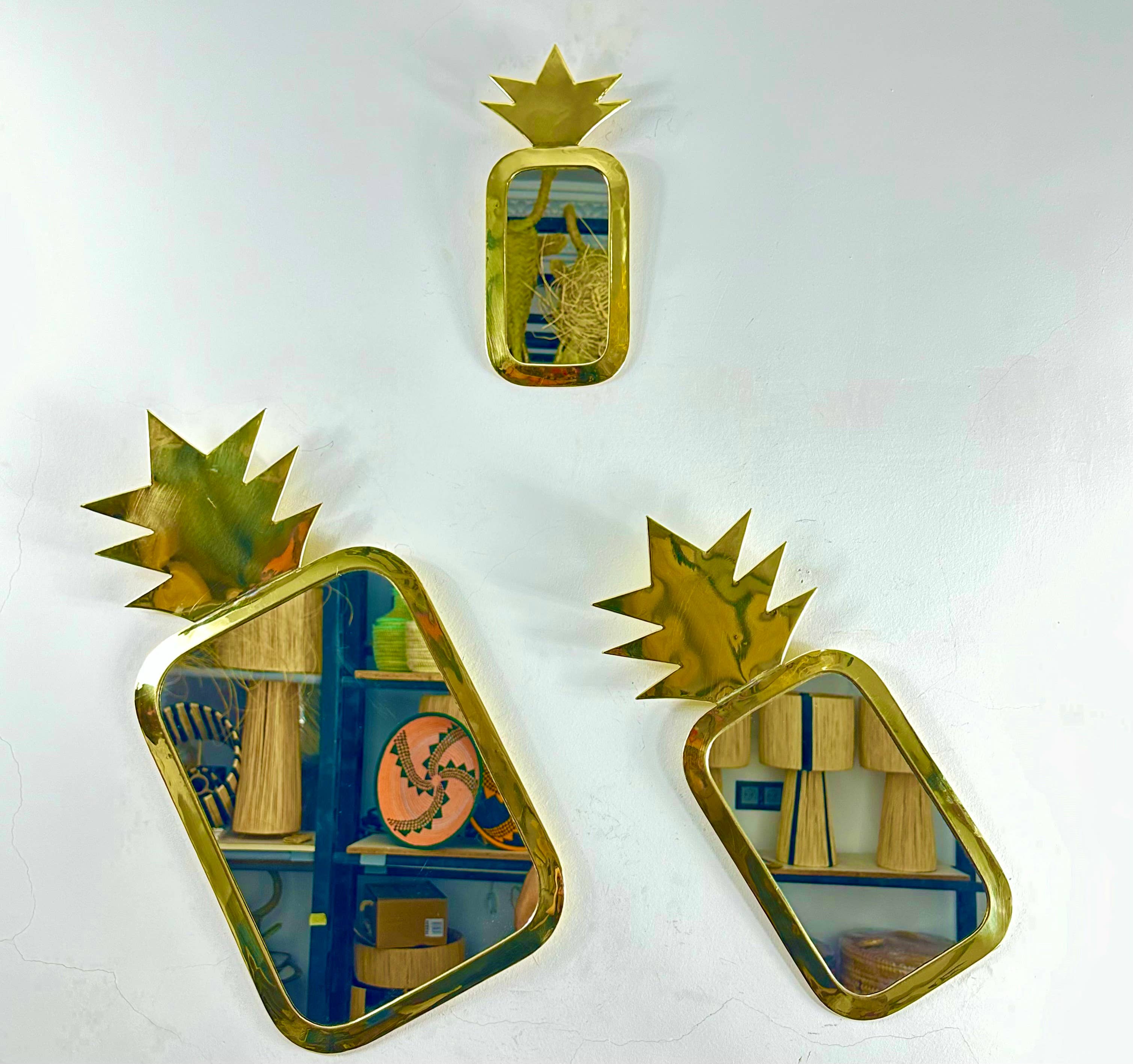 Mikwi - Wholesale Wall Mirror - Set of 3 Moroccan PINEAPPLE Mirrors (Brass),  Wholesale 4