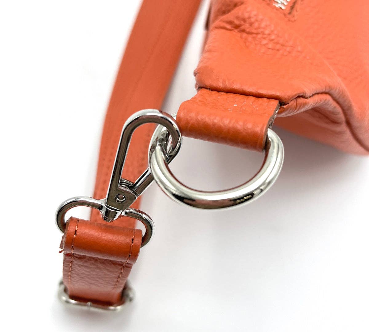 Suie Valentini srl - Wholesale Crossbody Bag - Women's - Genuine leather fanny pack, Made in Italy, art. 11242616