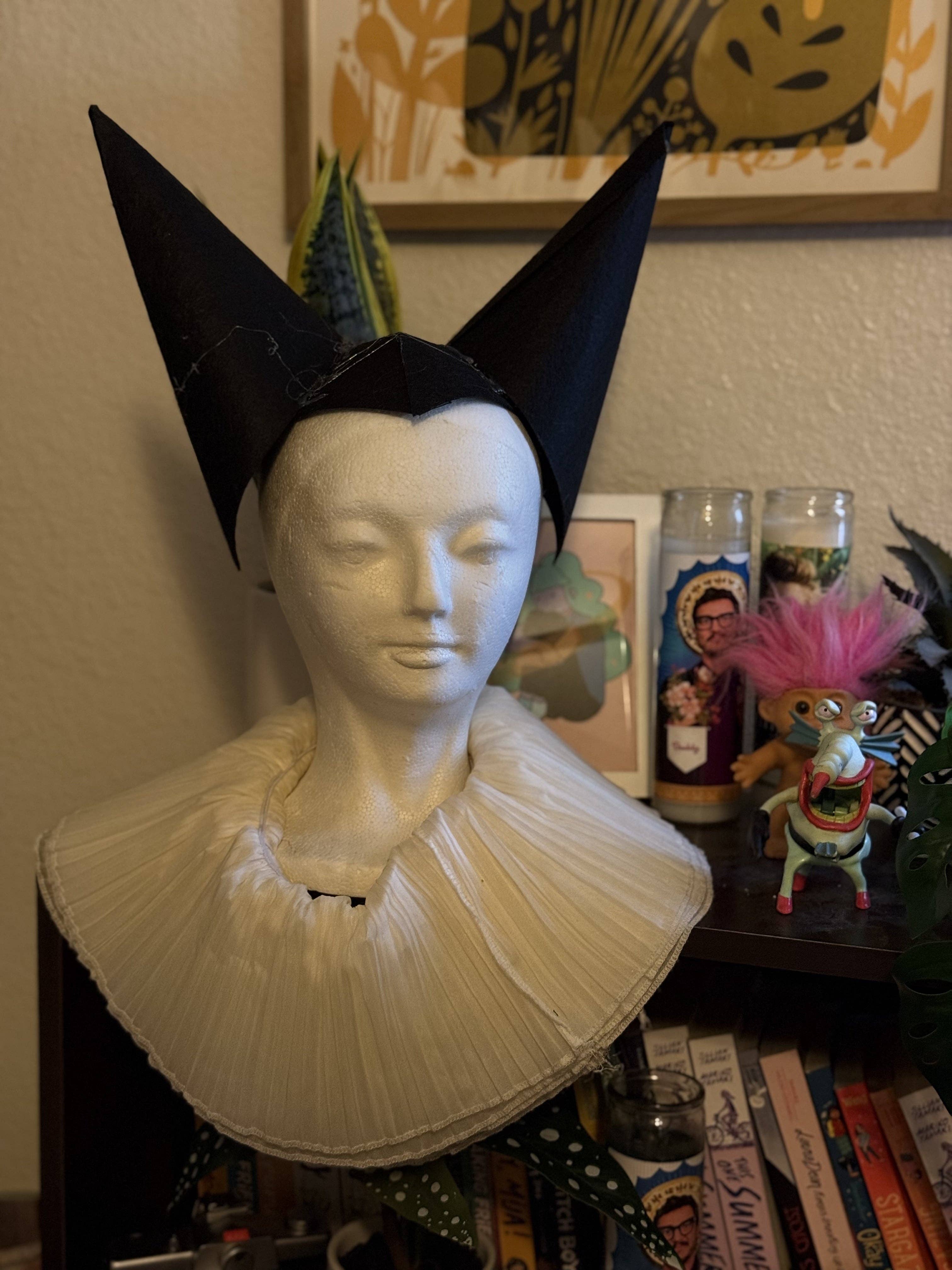 Drawings by Nicole - Wholesale DIY Craft Kit - The No Sew Guide to Making a Double Point Hat - Clown Princess, by Nicole2