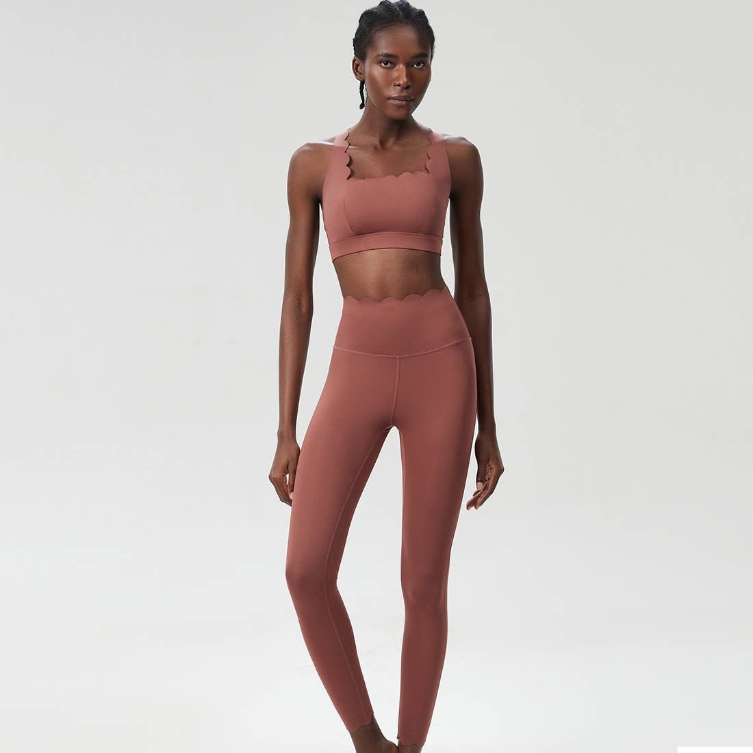 Sodalemon – wholesale Activewear set – Women′s – Women Seamless Yoga Set - Removable Cup Bra&Contoured Tights10