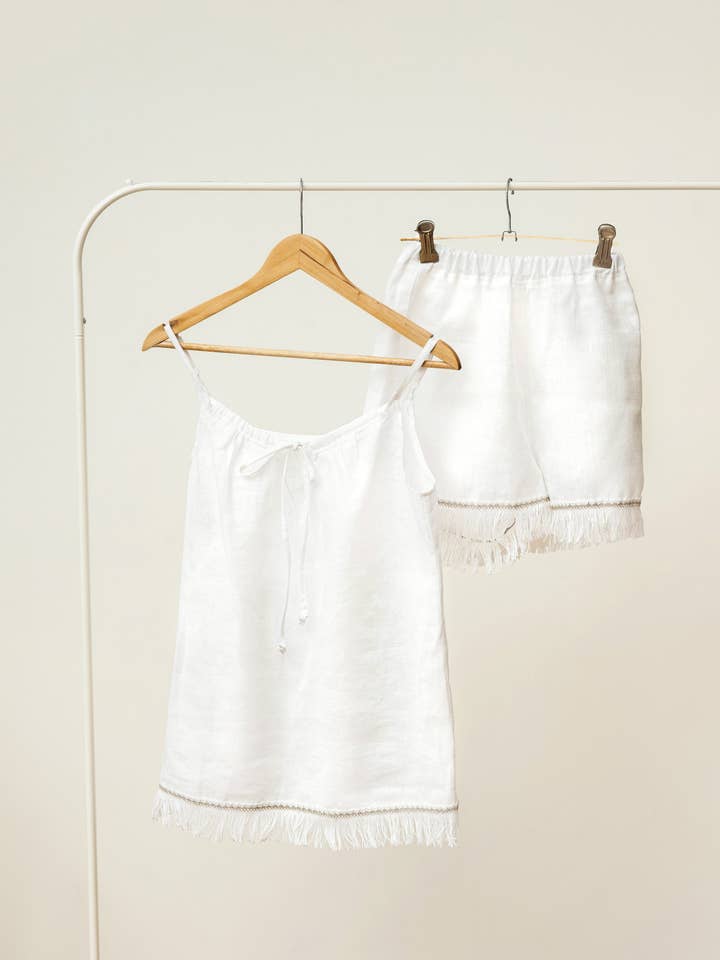 LinenQ – wholesale Sleepwear set – Women's – Linen pajama set with fringe 4