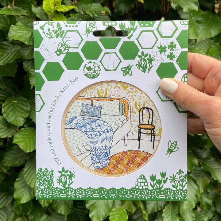 Cream Tea and Lace - Wholesale Borduurbenodigdheden - borduurpakket rustige slaapkamer, modern interieur, hoepelkunst7