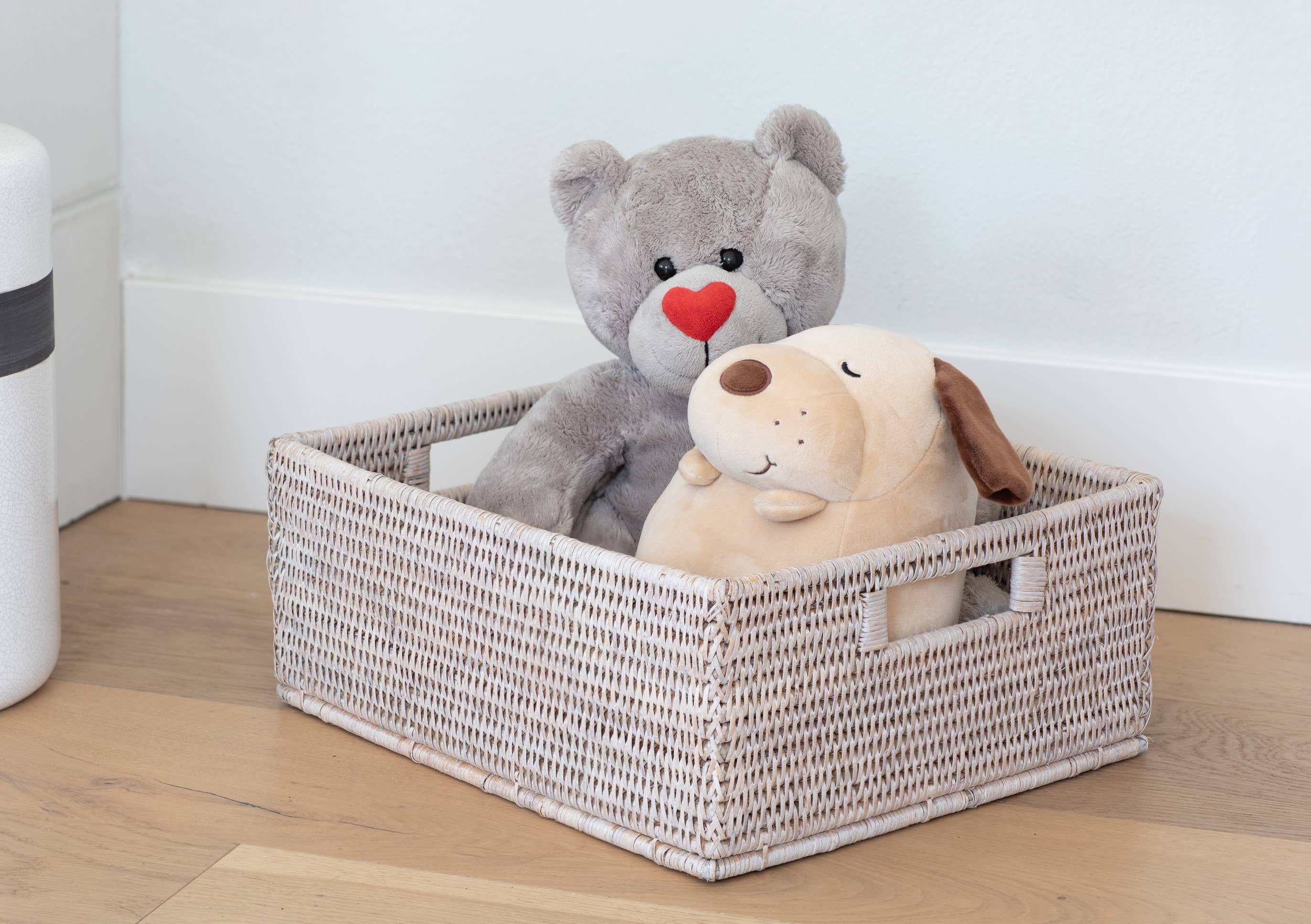 Artifacts Trading Company - Vendita all'ingrosso Cestini - Cesto rettangolare in rattan con maniglie ritagliate14