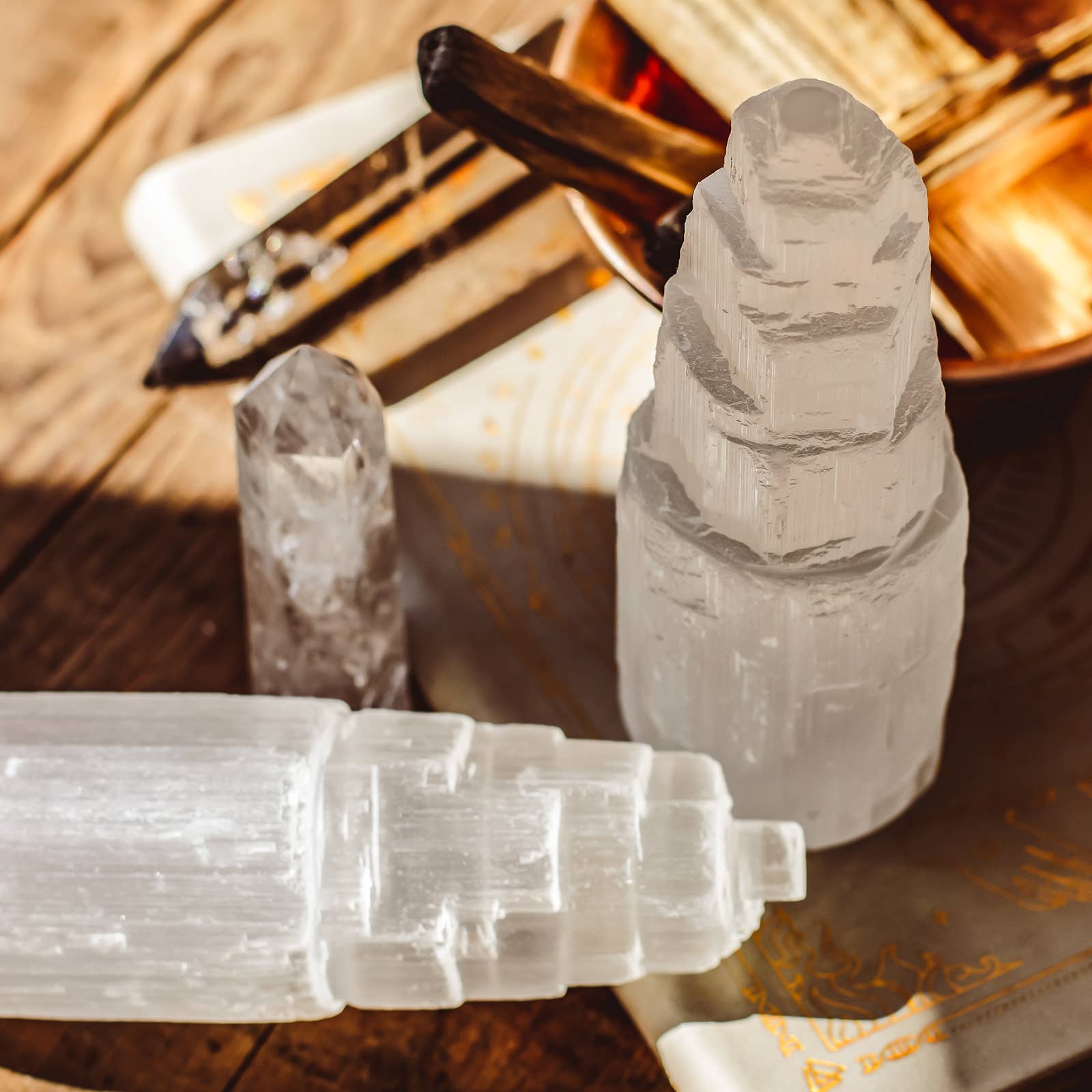 Mindful Living Co. - Wholesale Spirituele steen/kristal - Seleniet Torens – Kristallen (Klein, Medium & Groot)4