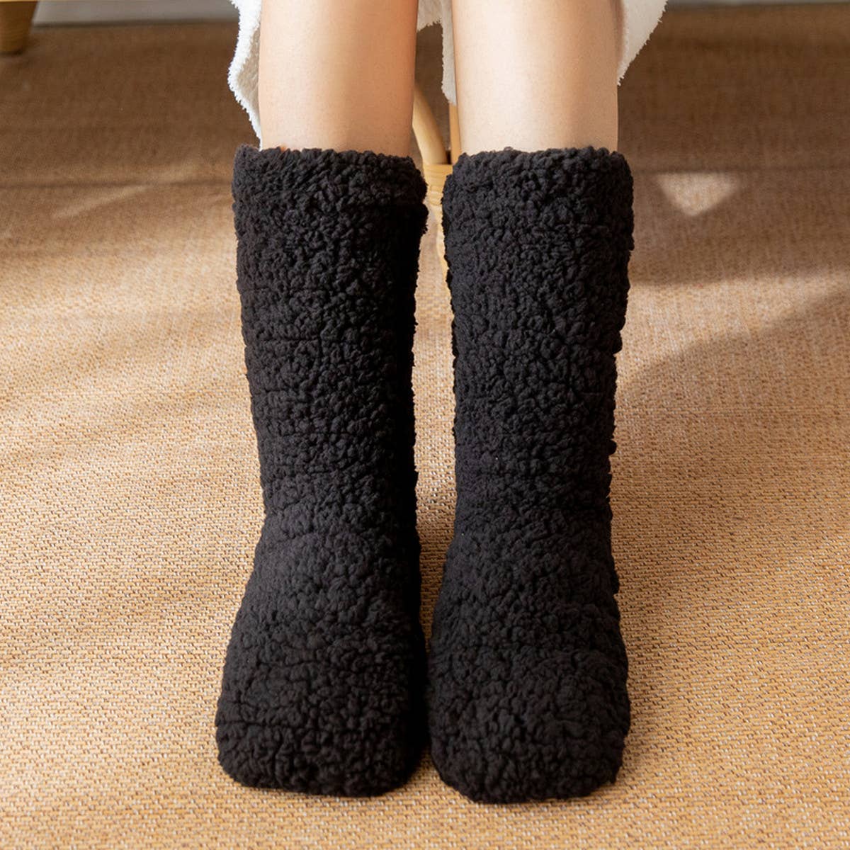 ACCITY - Wholesale Socks - Women's - WINTER WARM LEG COVERS PLUSH INDOOR SLIPPERS_CWMS07065