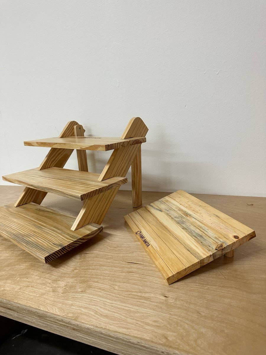 Fair Anita - Wholesale Display Shelf - Wooden Tier Slat Retailer Display6