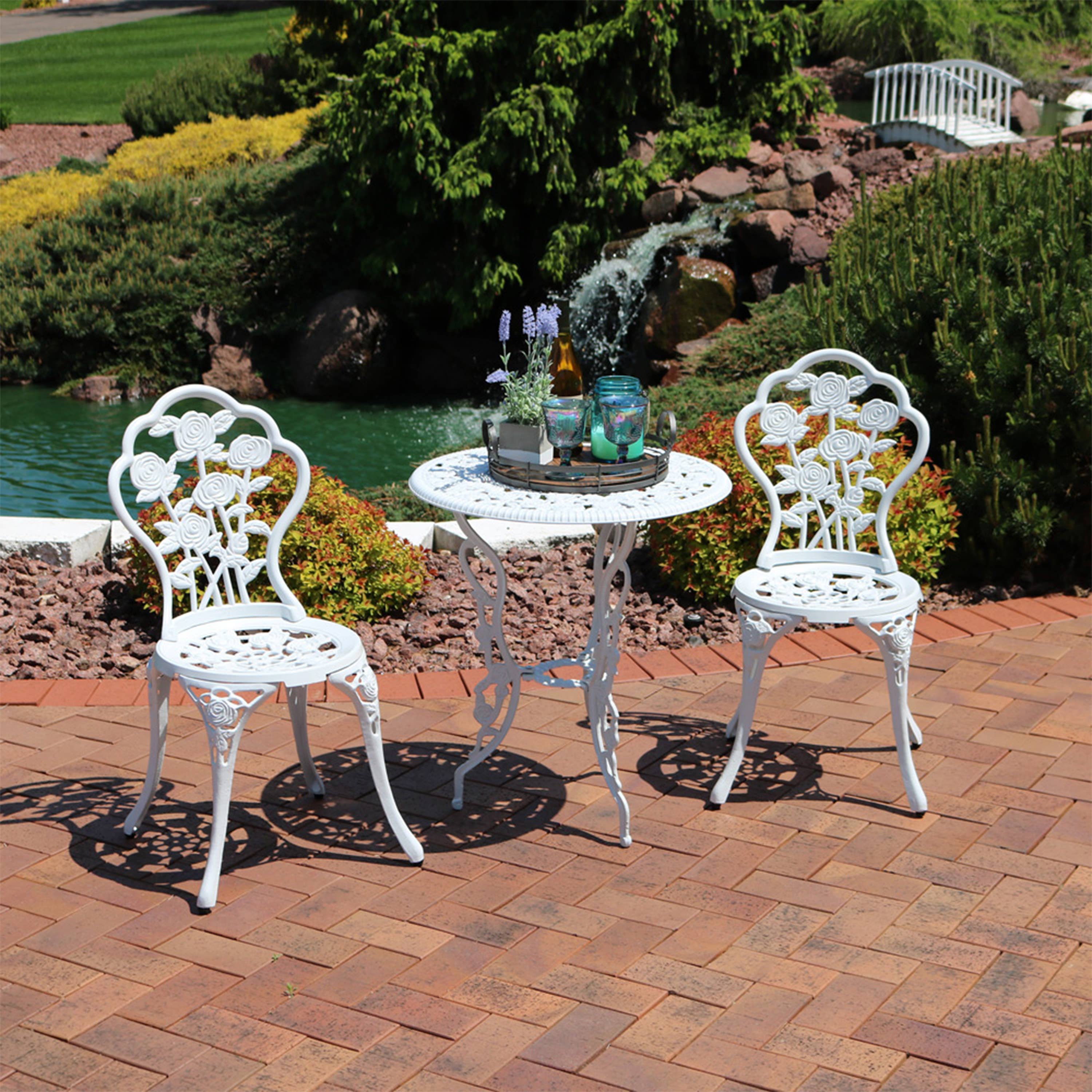 Sunnydaze Decor - Vente Salon de terrasse - Ensemble de 3 pièces pour bistrot de patio en aluminium moulé Flower Design, blanc3
