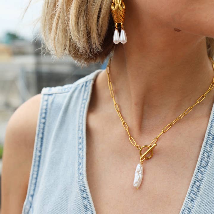 Adley Necklace~ Shaped Pearl Bar Chunky gold plated chain for wholesale by GeoMetricGem