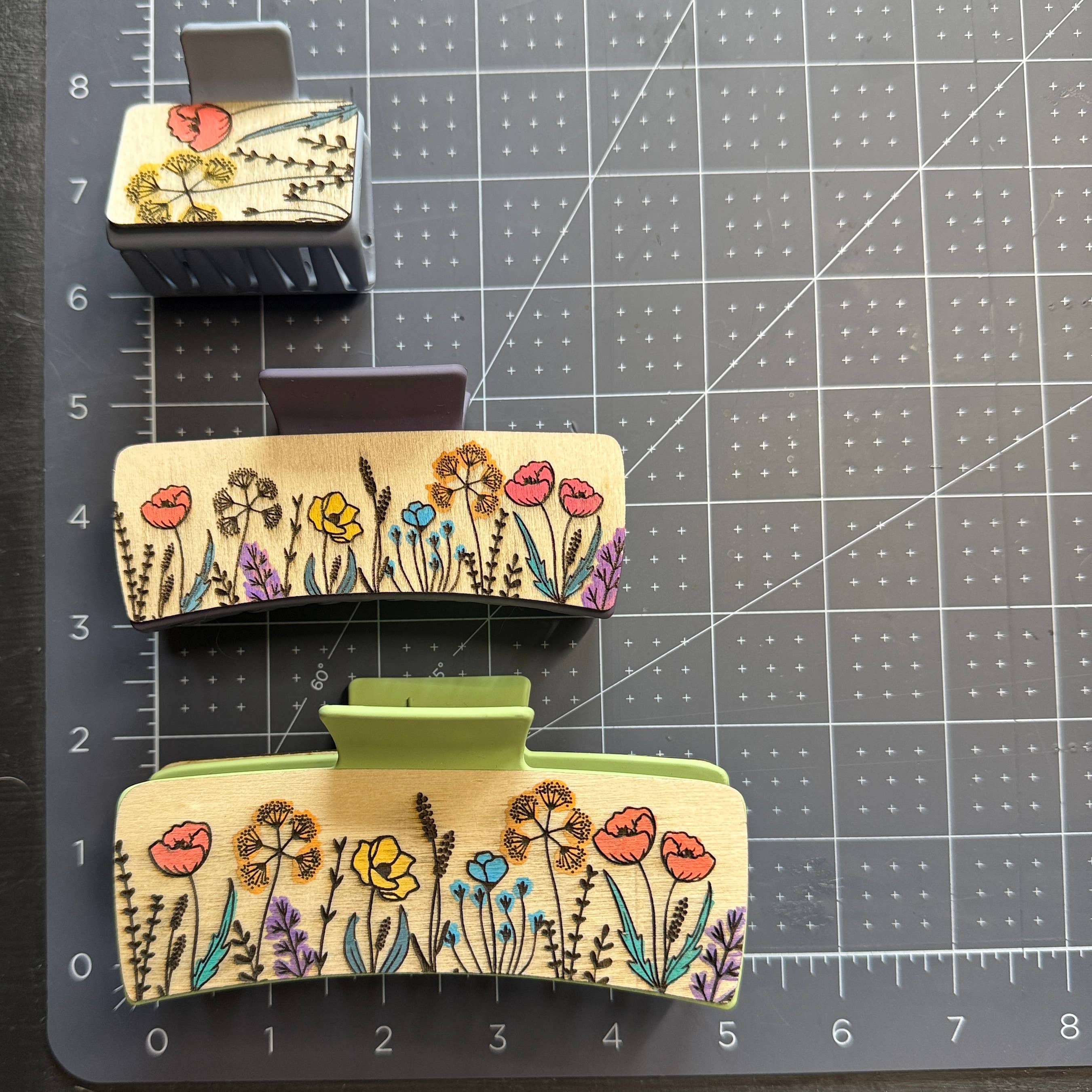 National Parks and Beyond - Wholesale Hair Clip - Women's - Flower Garden Wooden Claw Hair Clips in 2”, 4”, 5 inch6