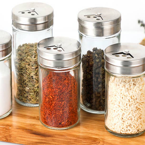 Sostraw & SmartThings – wholesale Spice rack – Glass Spice Container 100ml with serving holes