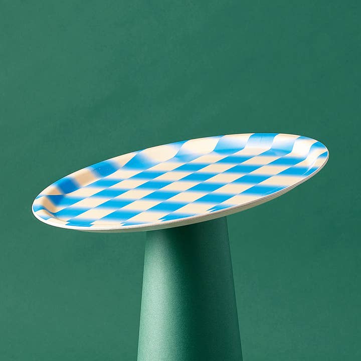 Wrap (US duties paid) - Vente Plateaux de service - Plateau de service rond en bouleau à motif à carreaux dégradé bleu0