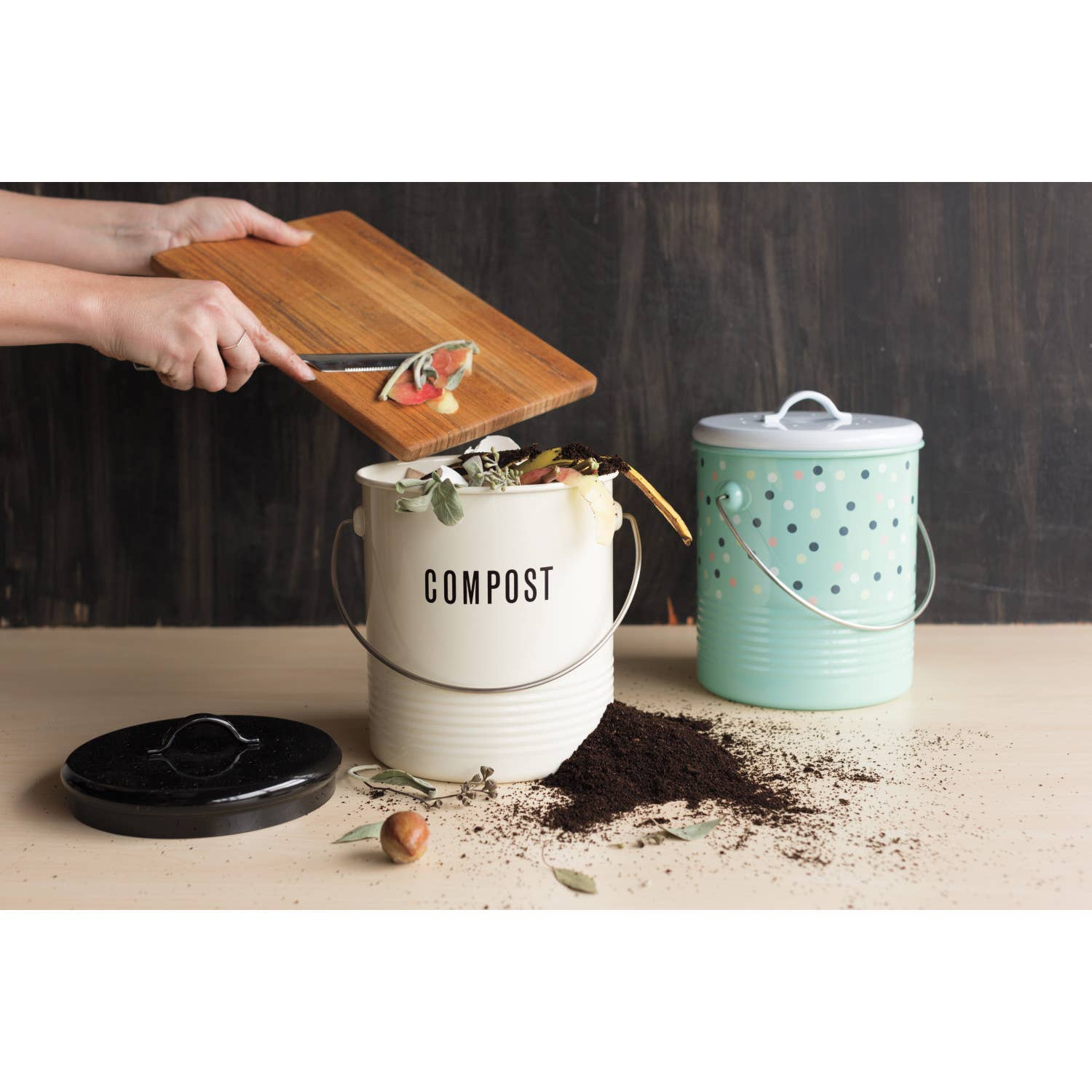 Now Designs by Danica - Wholesale Kitchen Tool/Gadget - Steel Compost Bin Vintage Ivory 1.25 Gallon9
