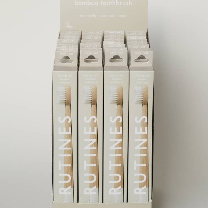 Rutines - Wholesale Toothbrush - Bamboo toothbrush - White (Shelf ready packaging, 32-pack)