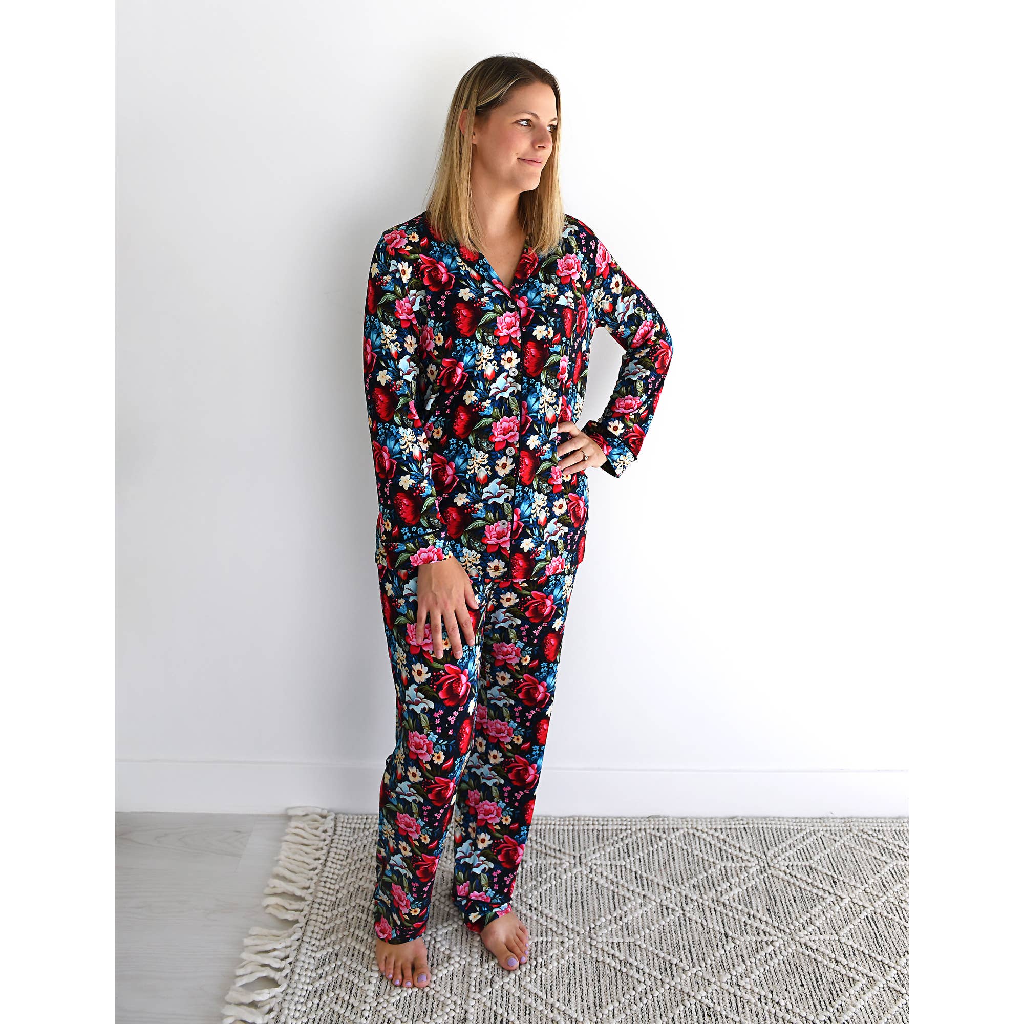 Gigi and Max - Vente Ensemble de vêtements d'intérieur – femme - Pyjama deux pièces en bambou Aria Mom à motif floral 2