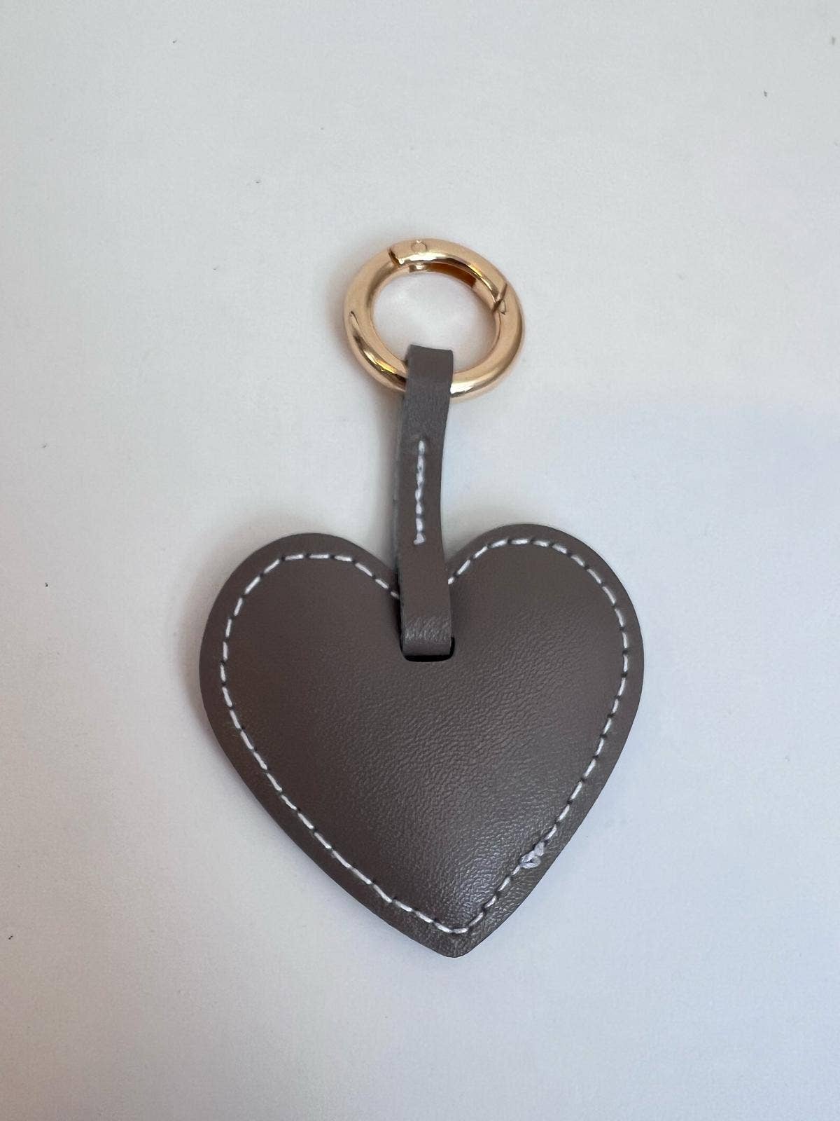 WAUW Fashion - Vendita all'ingrosso Portachiavi - Donna - Simpatico portachiavi a forma di cuore | 100% Pelle | Varianti Multiple10