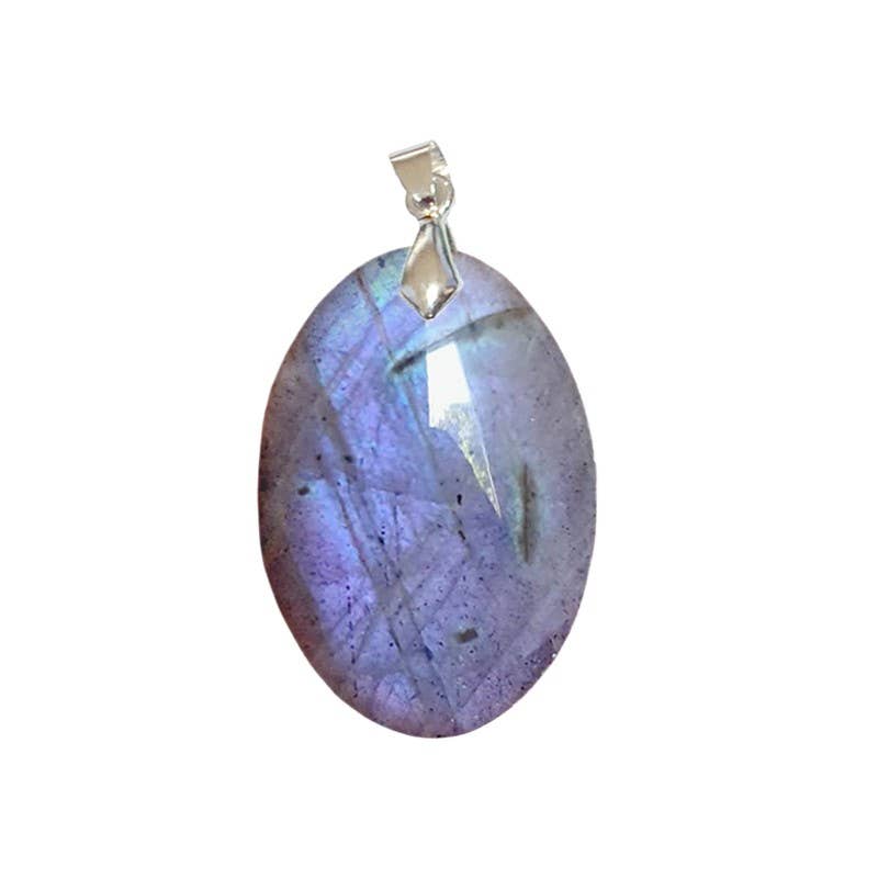 Artisans de Madagascar – wholesale Pendant/charm necklace – Oval Purple Labradorite Pendants from 3 to 3.5 cm0
