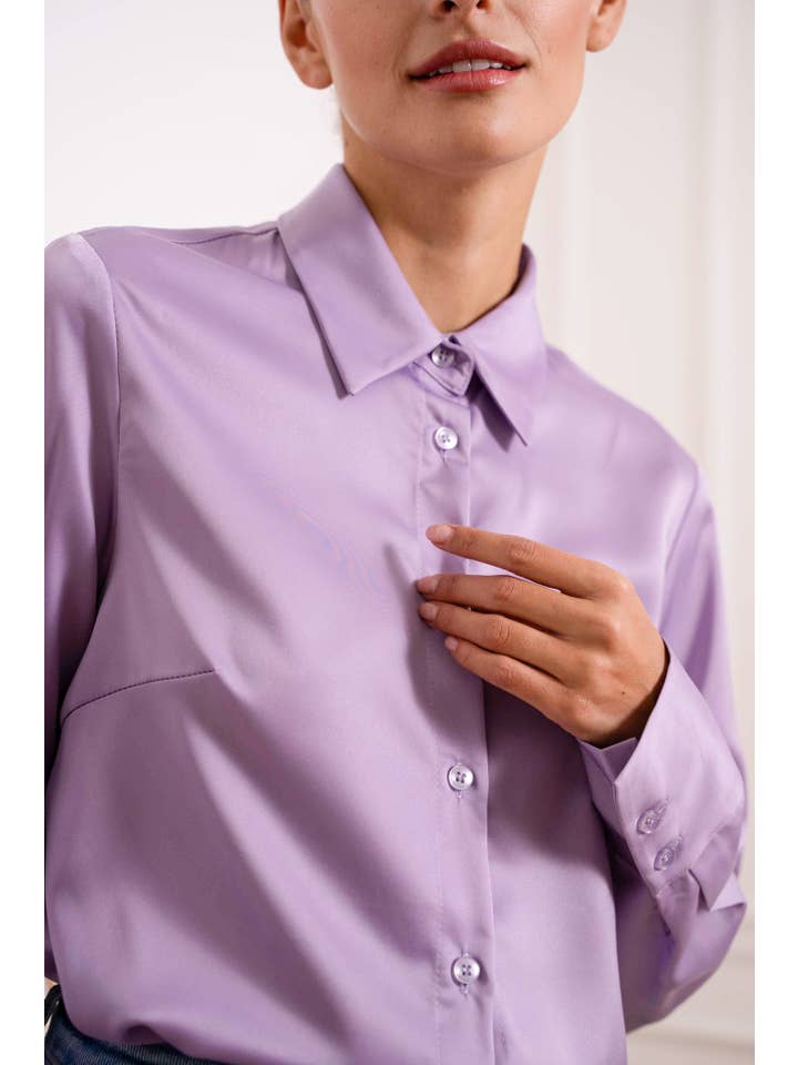 Attentif Paris - Wholesale Buttoned-down shirt – Women's - Satin shirt with classic notched collar32