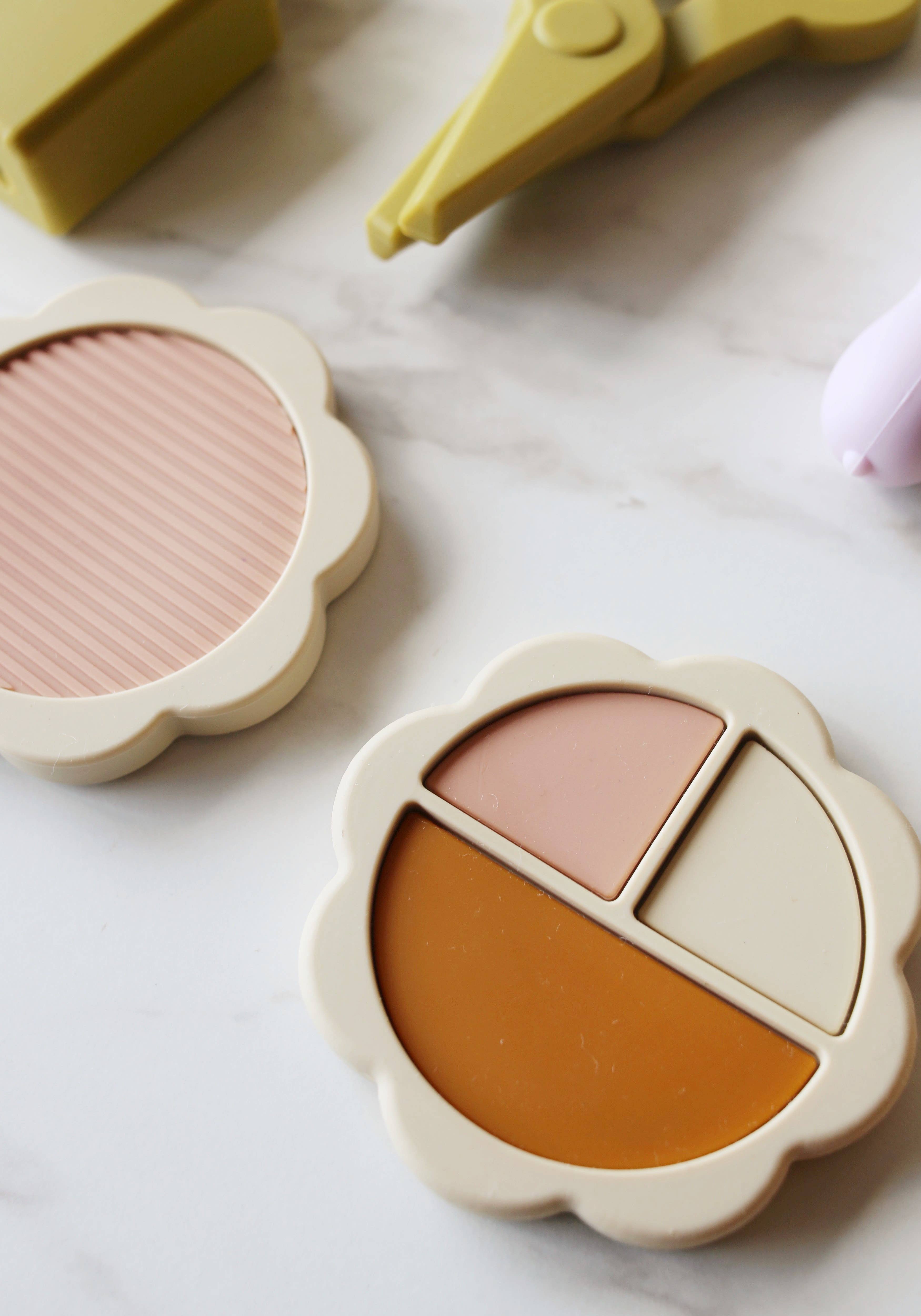 Marlowe & Co - Wholesale Toy Set - Kids - Silicone Hair and Makeup Play Set17