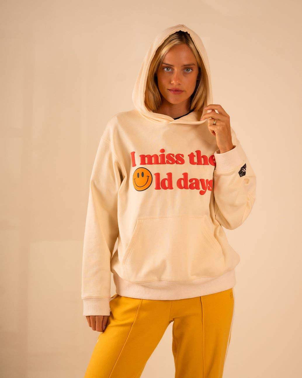 Ivoire (MARGE ÉLEVÉE) Sweat à capuche Hendrix I Miss The Old Days en vente sur Faire2