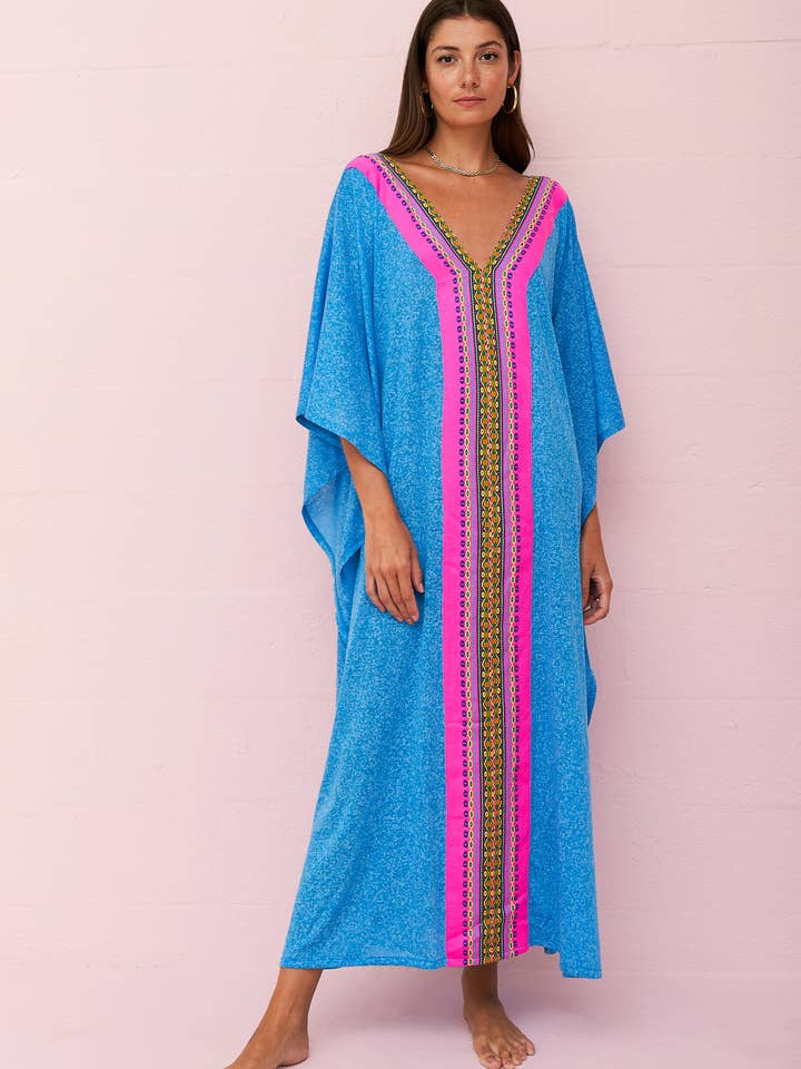 Aurora Thobe for wholesale by pītusa