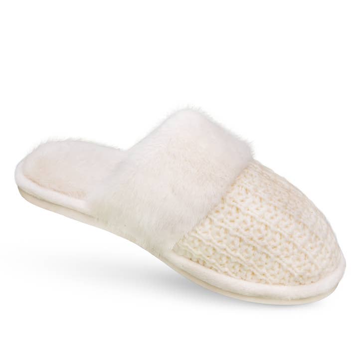 Amanda Blu - Wholesale Slippers - Women's - Ivory Knit Slipper Slipper