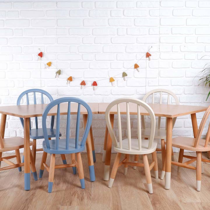 Mesa de Madera para Niños, Silla Windsor para Niños y Banco Windsor para Niños y Niños Pequeños - Personalizable para venta al por mayor de Kids Wood Store U.S. / EU.