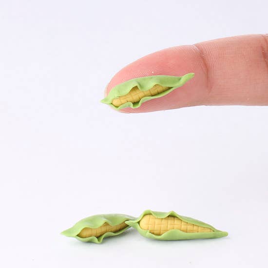 Factory Direct Craft – wholesale Decorative tabletop object – 1" Miniature Ears of Corn (Pack of 3 Cobs)2