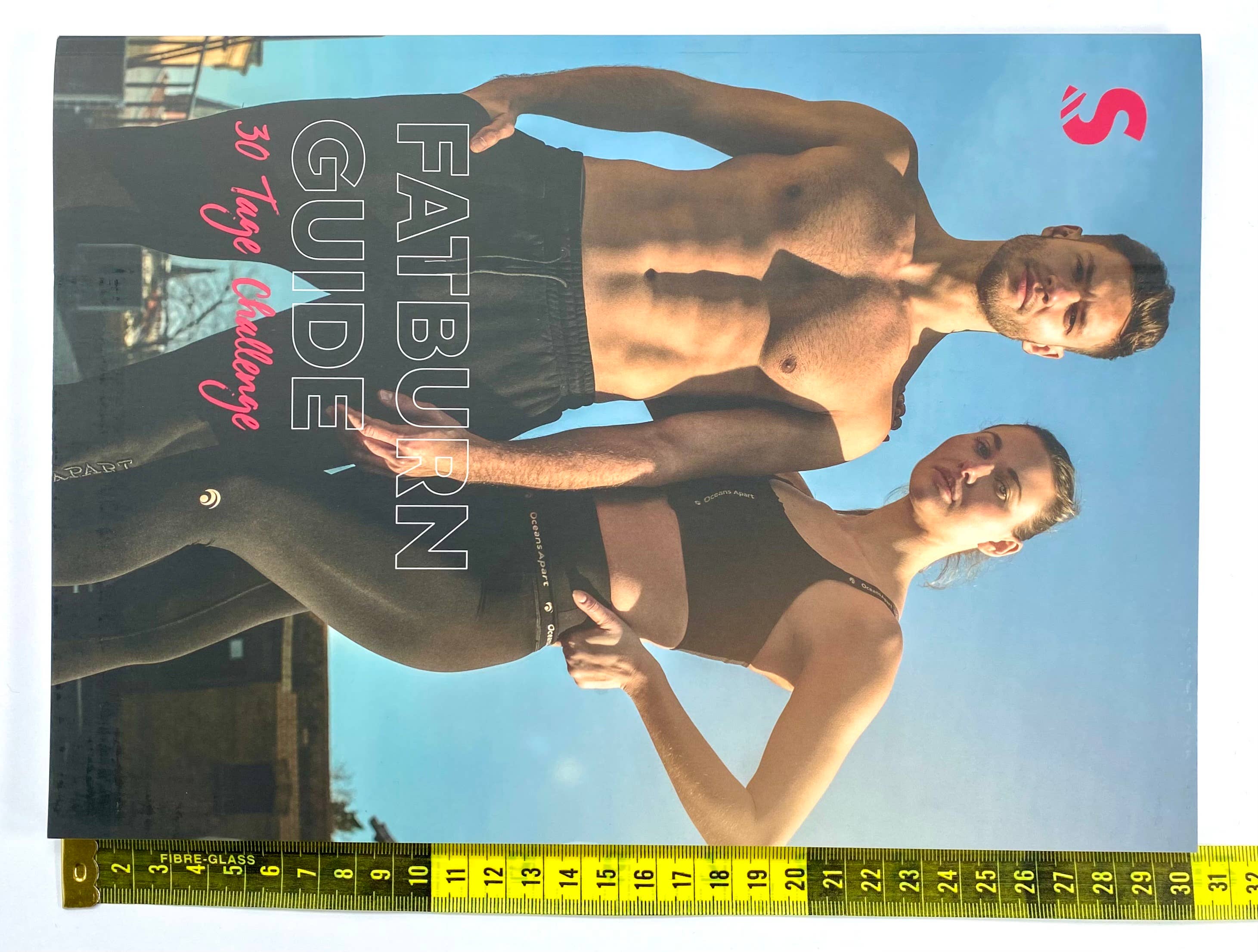 Salzmann Restwaren GmbH – Engroshandel Bog om fitness og motion – Strongrr sportbøger i 2 modeller4