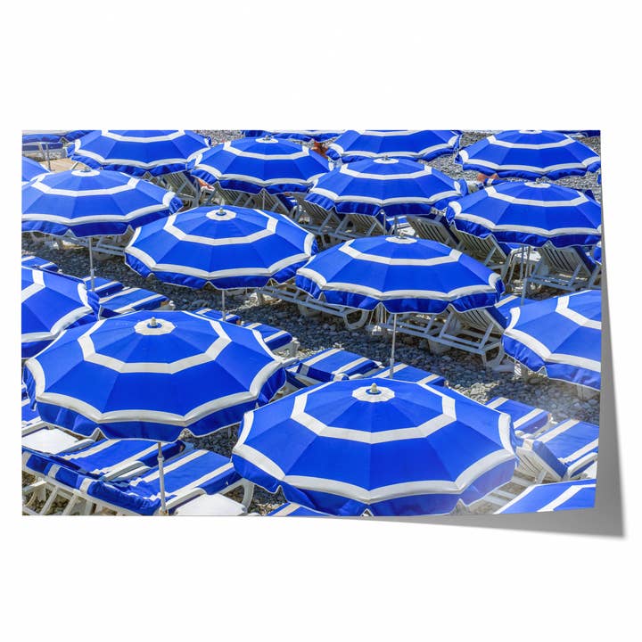 Parapluies de plage magnifiques I | Impression de photographie d'art pour la vente par Natasha Riha Photography