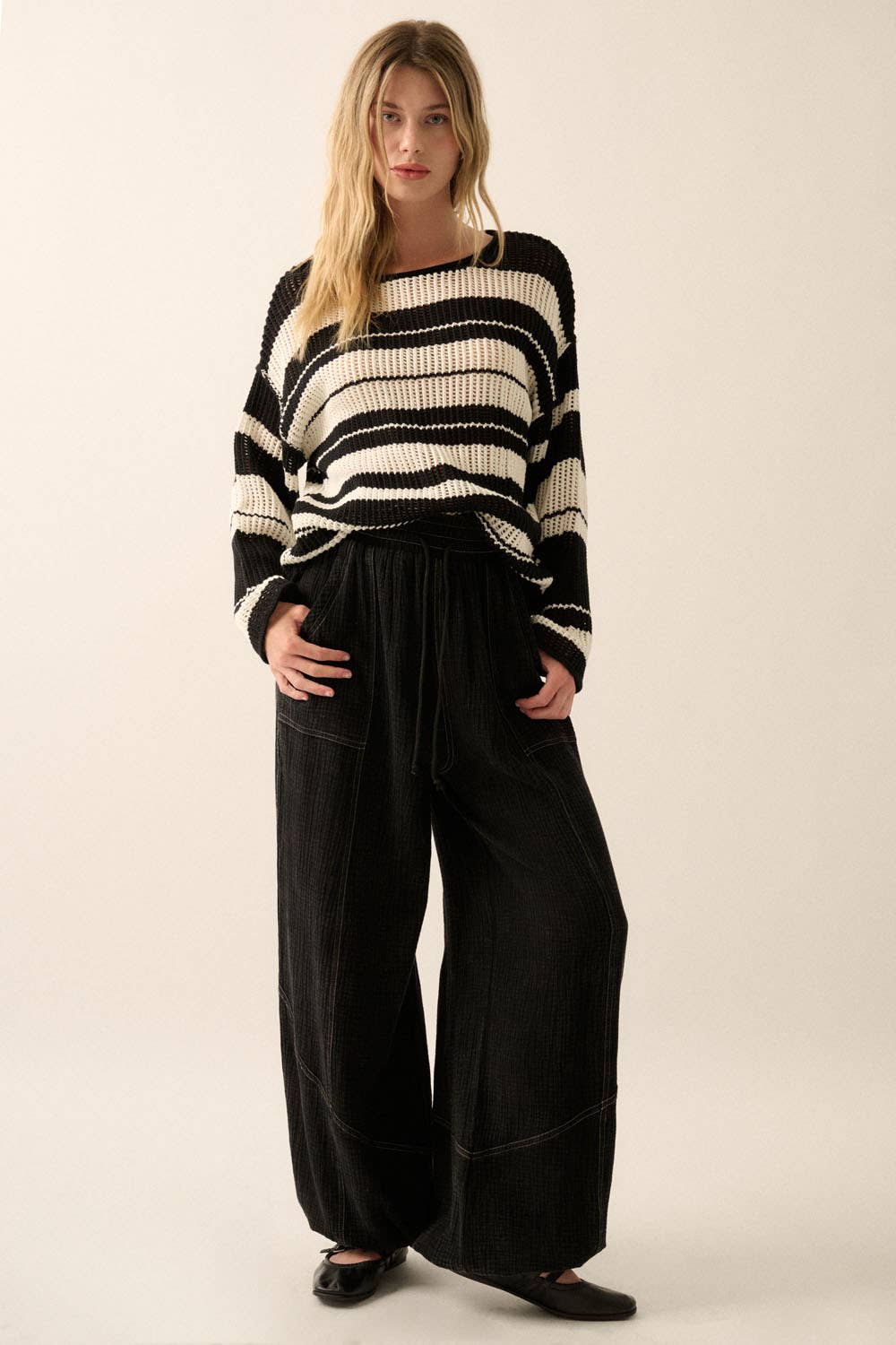 Promesa USA – wholesale Byxor - Dam – Mineralvättade byxor i skrynkligt bomullstyg med parachutedesign27