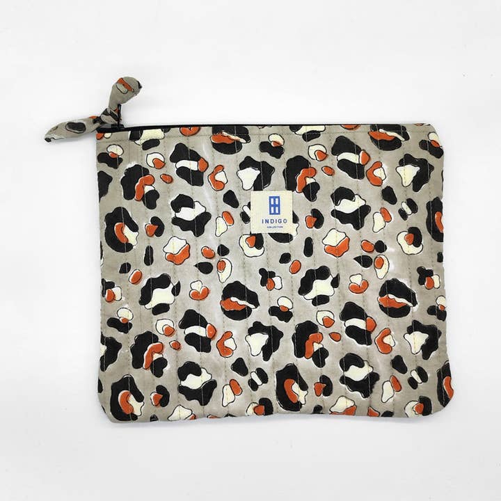 ANIMAL PRINT MEDIUM BAG for wholesale by Indigo Collection