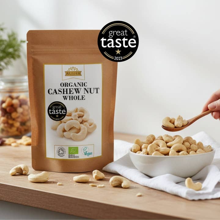 Organic Cashew Nuts Whole - 1* GREAT TASTE AWARD for wholesale by Ausha