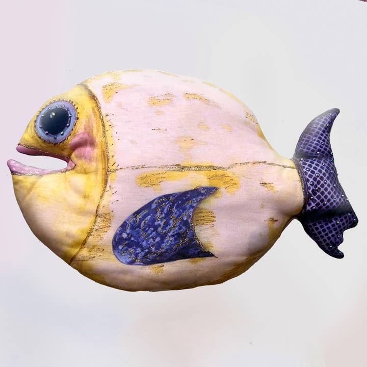 IPNG Design - Wholesale Throw/Decorative Pillow - Plush Fish-Shaped Decorative Pillow_Yellow1