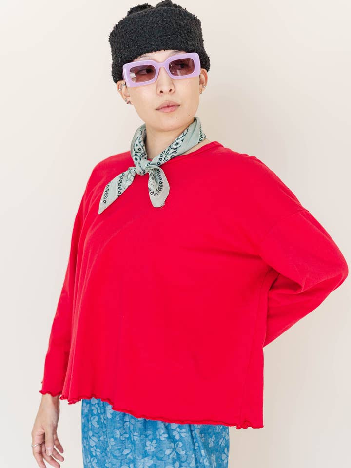 Nettle Studios - Wholesale Sweatshirt - Unisex - Size Inclusive Plus Size Gender Neutral Red Sweatshirt Tee4