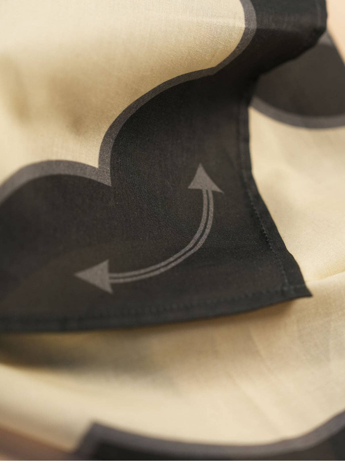 Hankeys - Wholesale Bandana - Unisex - Coal Dust & Cream Bandana3