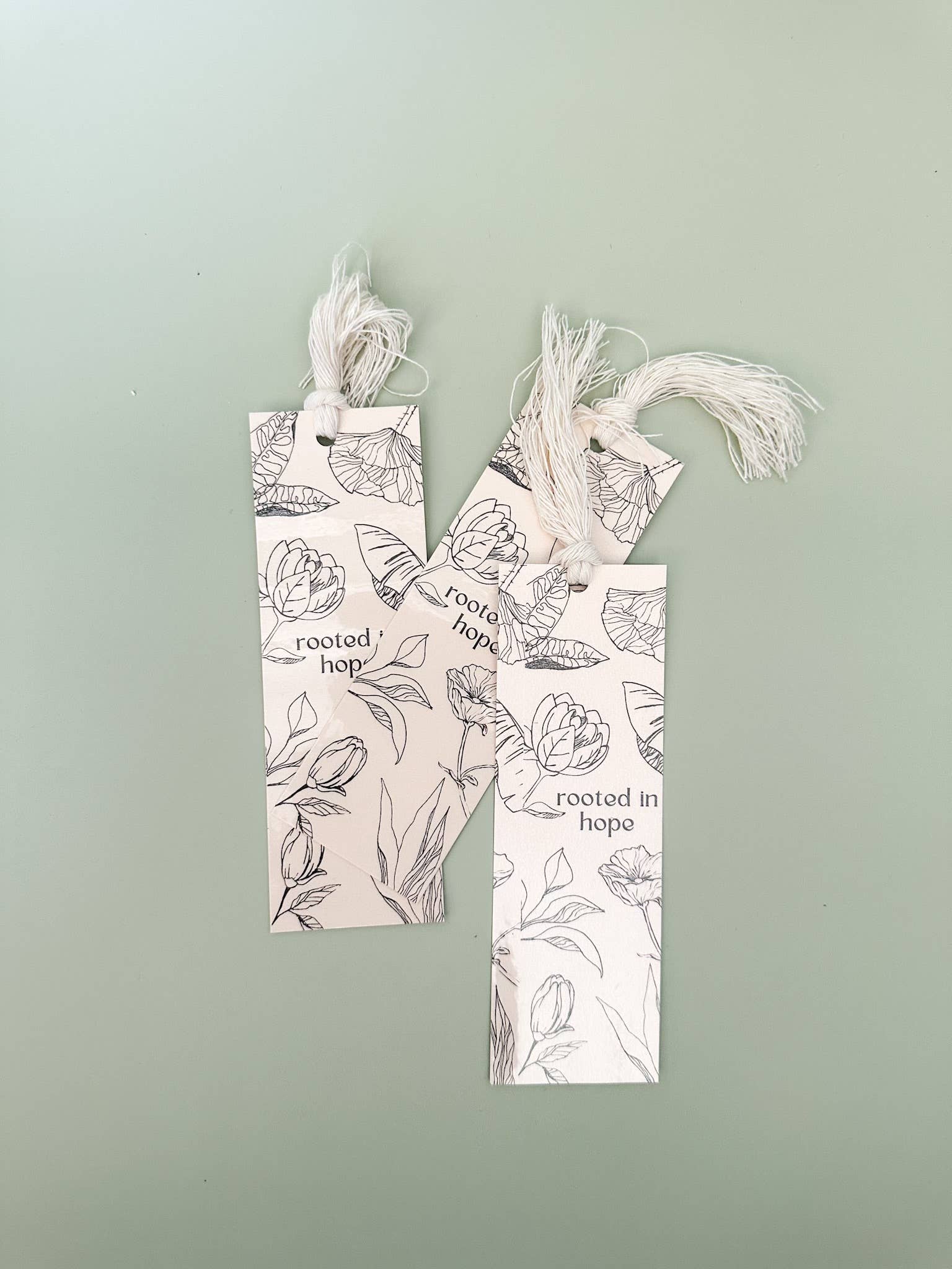 Hands Producing Hope – Großhandel Lesezeichen – Handgefertigte Lesezeichen24