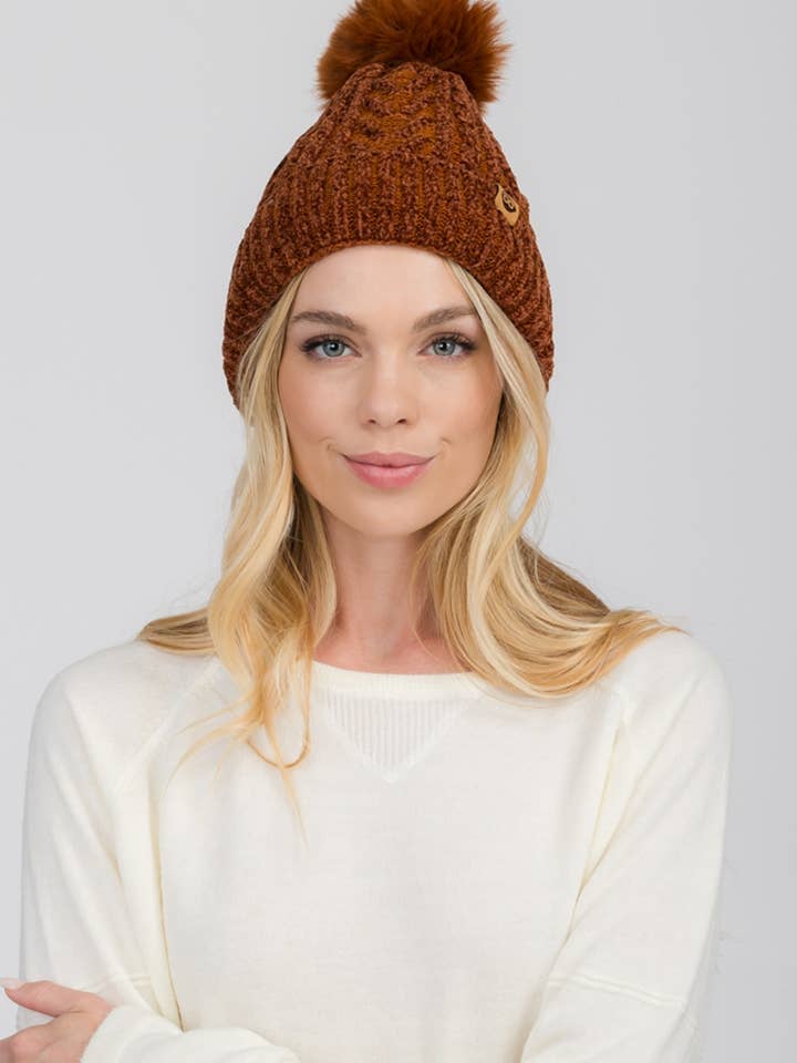 Berretto a trecce intrecciate foderato in pile per la vendita all'ingrosso da parte di Honey J