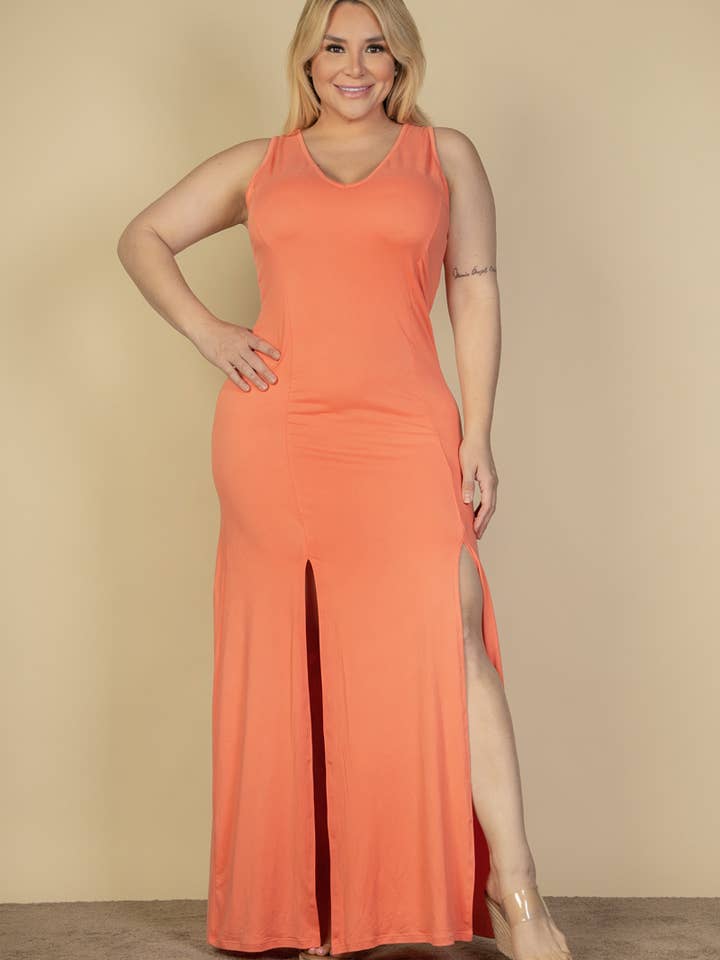 CAPELLA APPAREL - Vente Robe – femme - Robe maxi à encolure plongeante et fente sur les cuisses de grande taille8