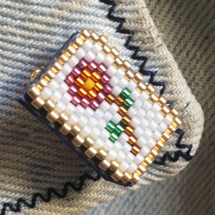 Little flower brooch for wholesale by Ely De Paname